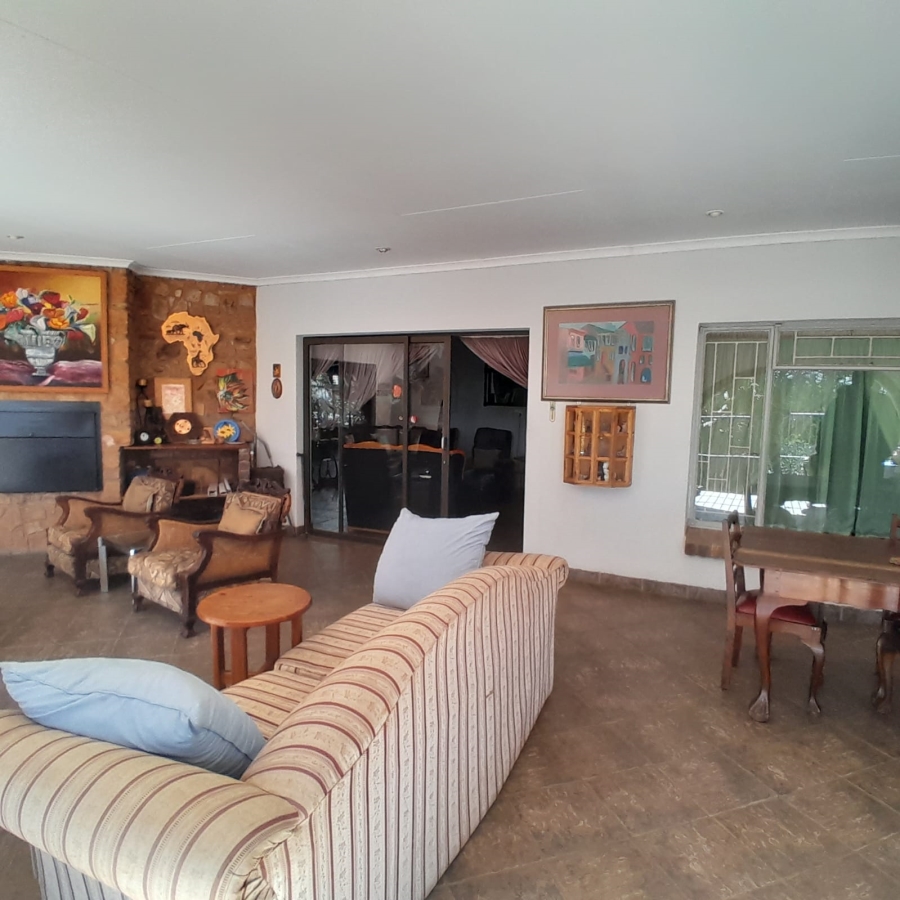 3 Bedroom Property for Sale in Schietfontein North West